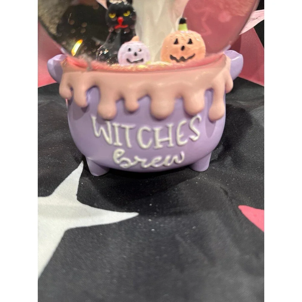 Summerween Witches Brew Drip Cauldron Snow Globe